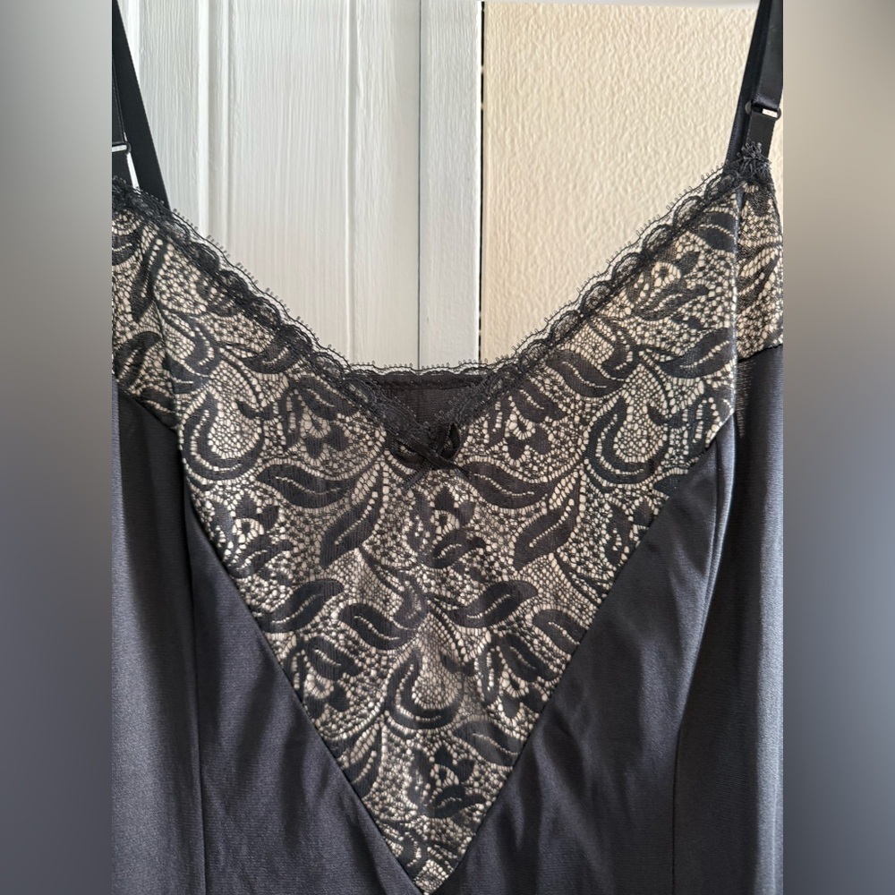 Vintage Vanity Fair Nightgown Long Old Hollywood Glamour Black Size 34 Lingerie - Picture 3 of 8